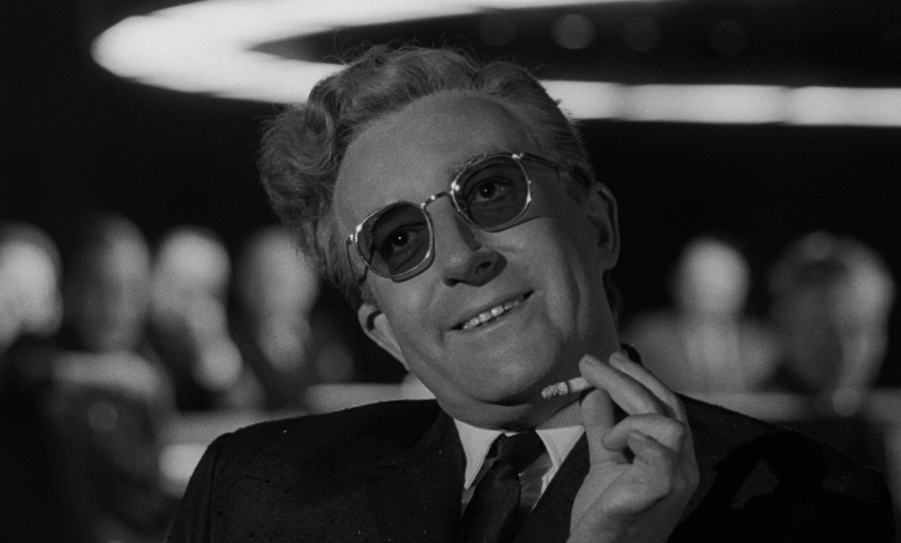 Dr. Strangelove or: How I Learned to Stop Worrying and Love the Bomb Bild
